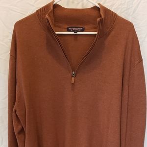 Roundtree & Yorke Pullover